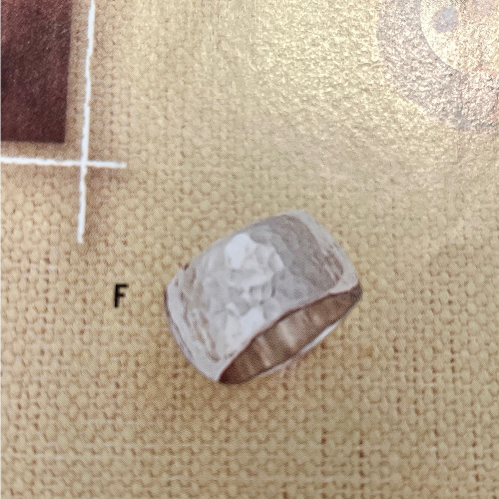 Silpada Hammered Band - Picture 12 of 12